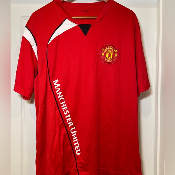 Manchester United Soccer Shirt Jersey - Picture 1 of 7